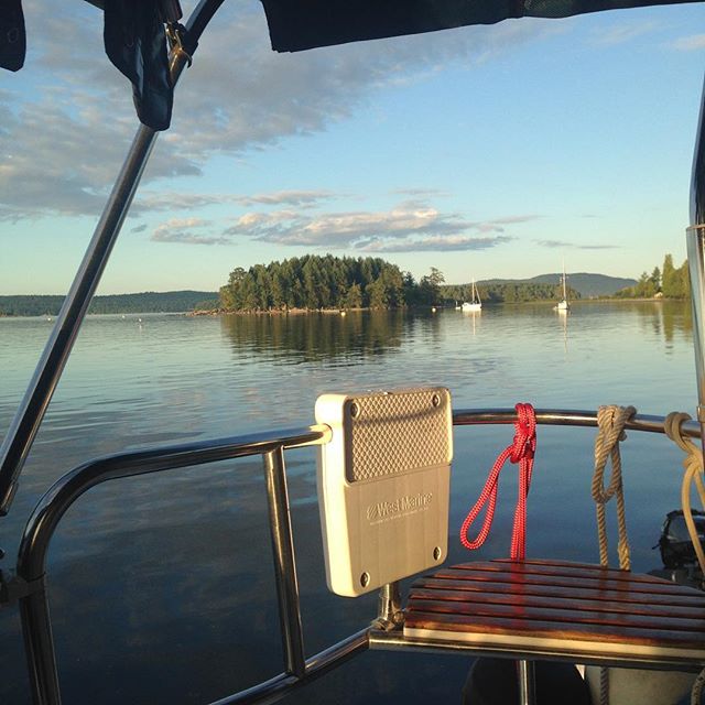 The view out my back window in Clam Bay. #GulfIslands
